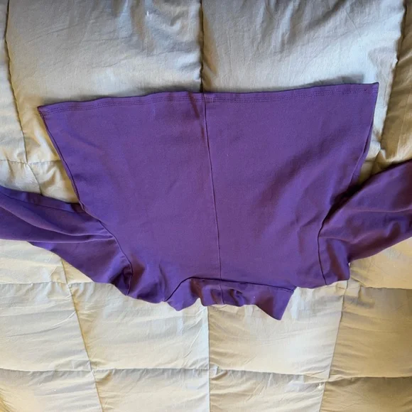 Purple crop top - Picture 2 of 4
